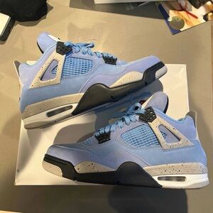 Air Jordan 4 Retro University Blue Sneakers